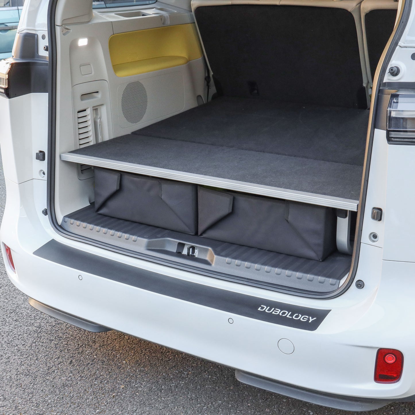 Edge Strip for Raised Floor for VW ID Buzz - Silver