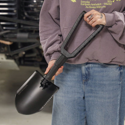 DEFENDER Folding Shovel