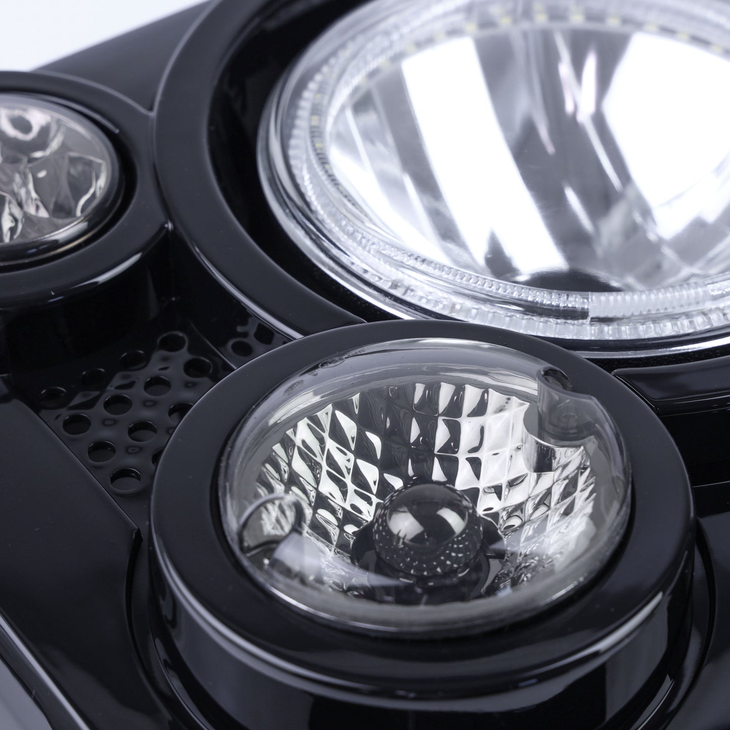 Smoked Light Kit for Land Rover Defender SVX Grille - RHD