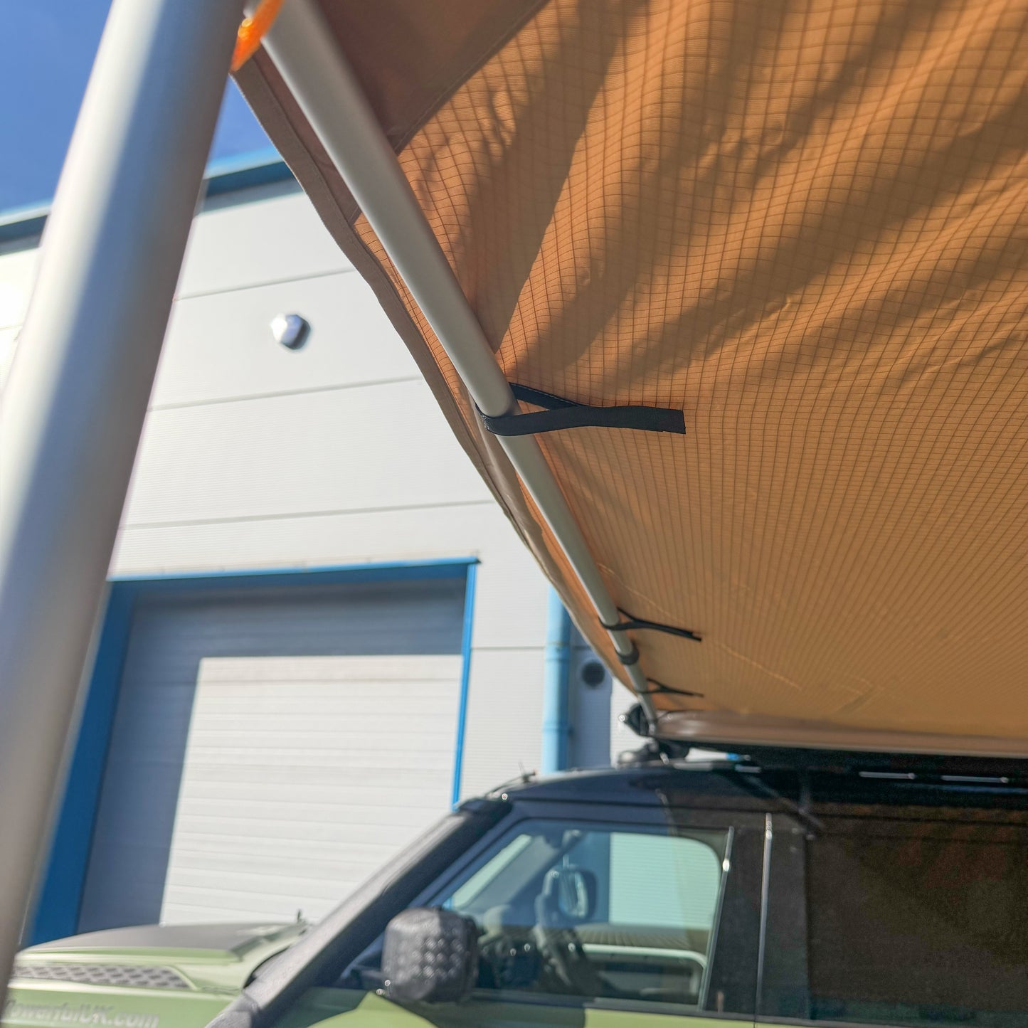 2m Wide Side Awning for Land Rover Defender L663