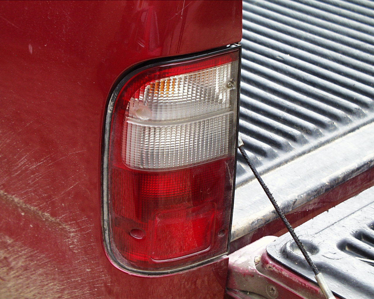 Rear Light - Lens Only - LH - for Toyota Hilux Mk4/5