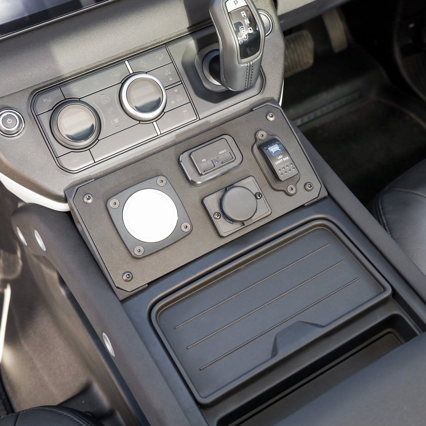 Centre Console Auxiliary Switch Panel for Land Rover Defender L663