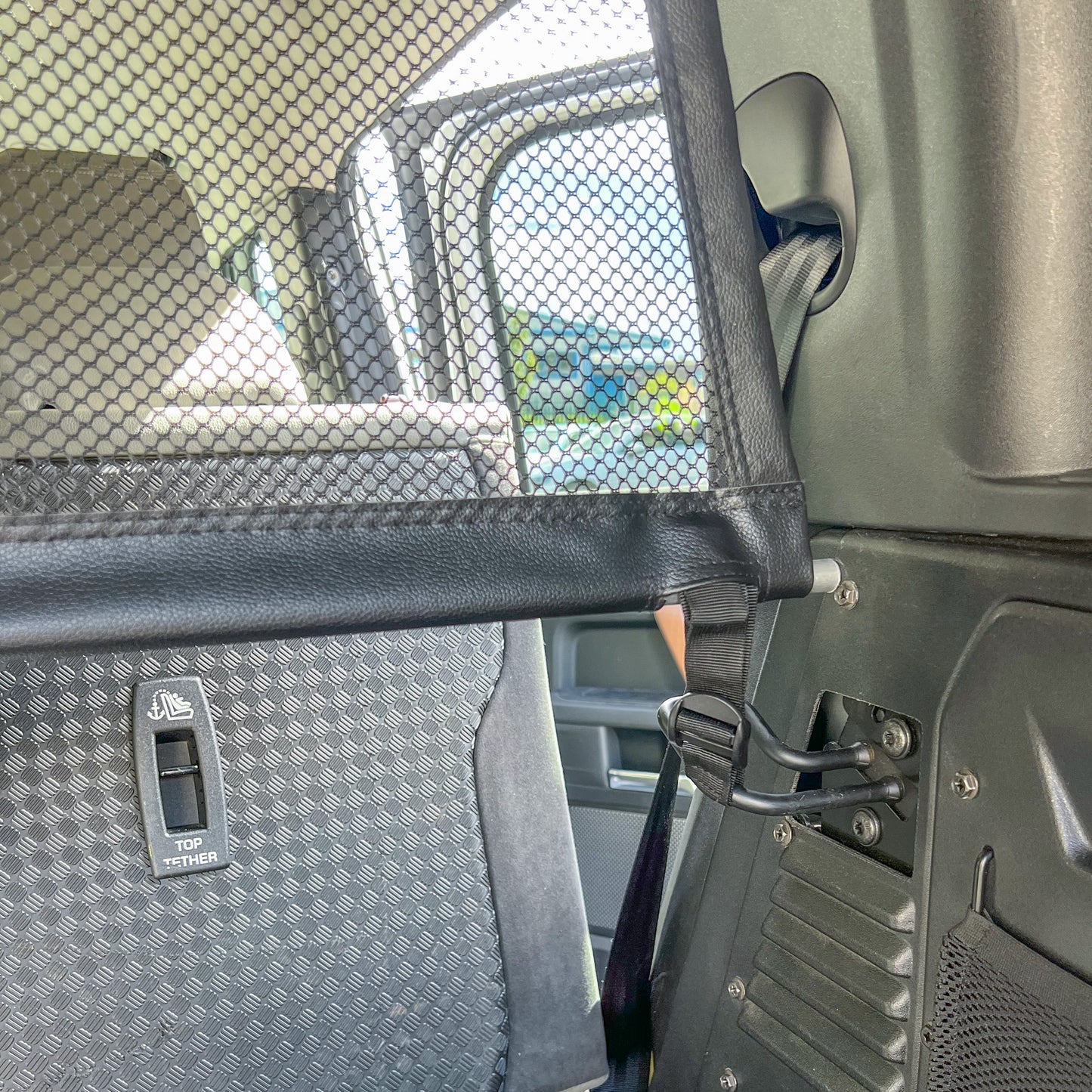 Loadspace Partition Net for Land Rover Defender L663 (110) - Bar Type
