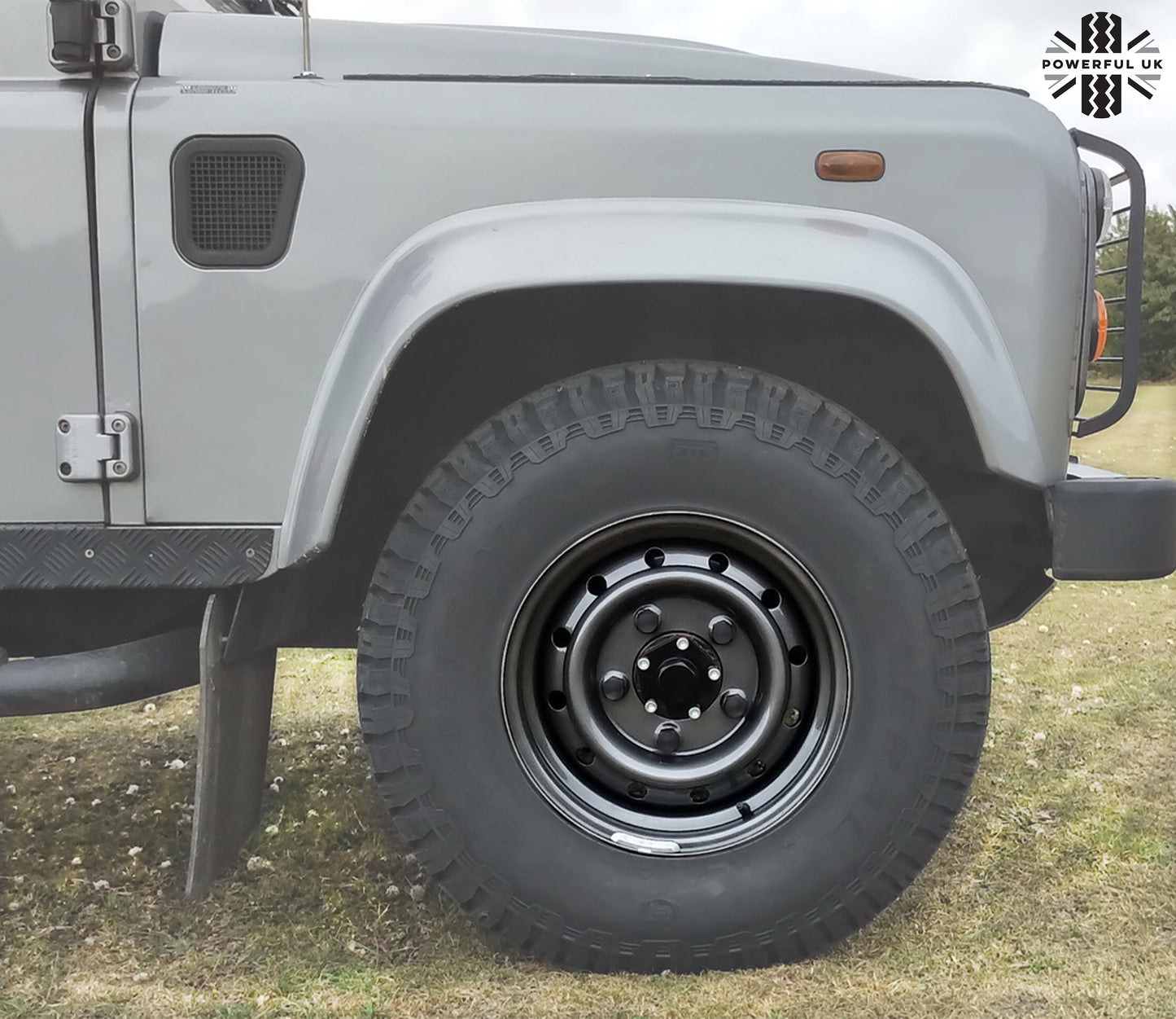 Genuine 16" Steel Wheel - Gloss Black - for Classic Land Rover Defender Heritage