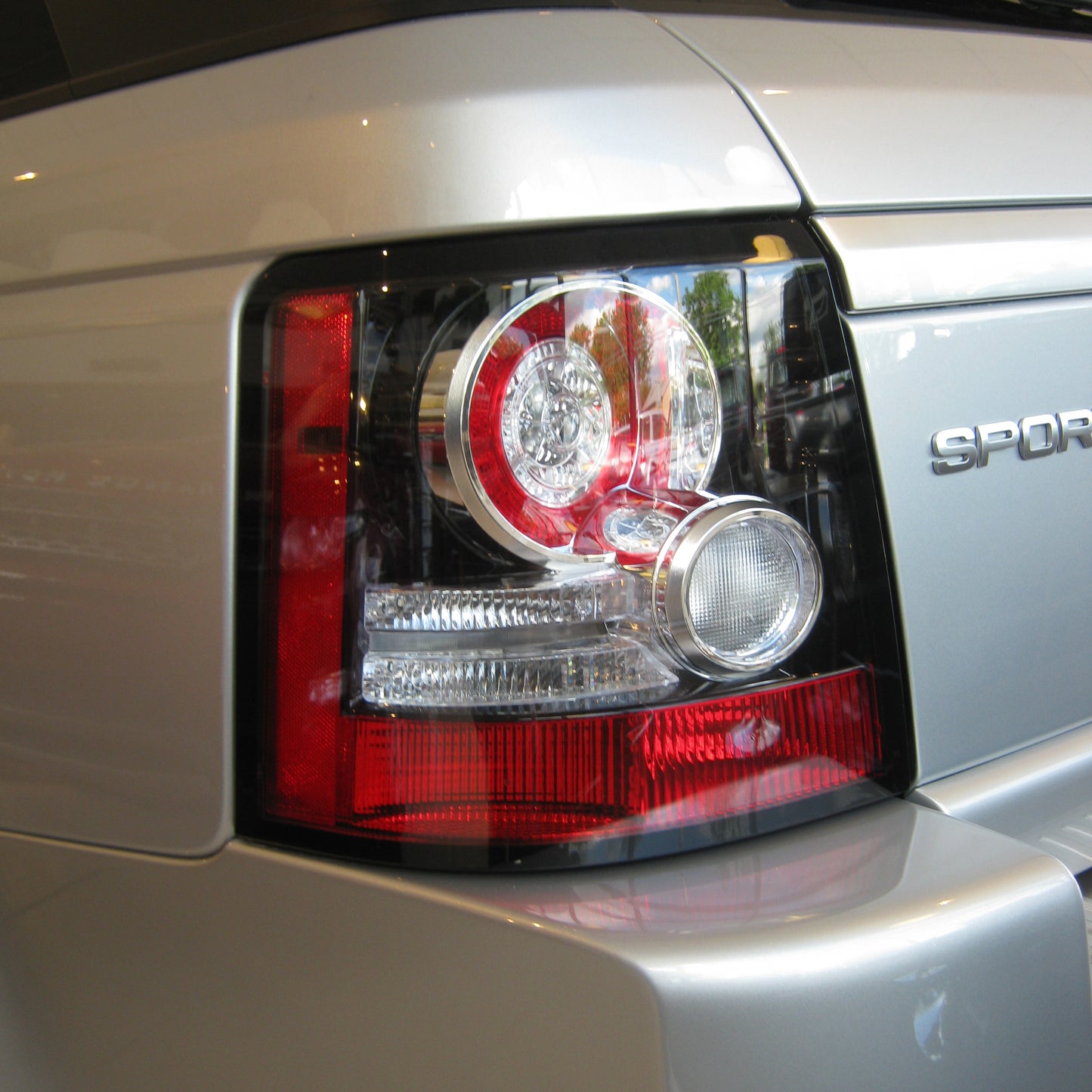 2012 Spec Rear LED Light Kit (includes reisistor looms) for Range Rover Sport L320 2005-09 - Aftermarket