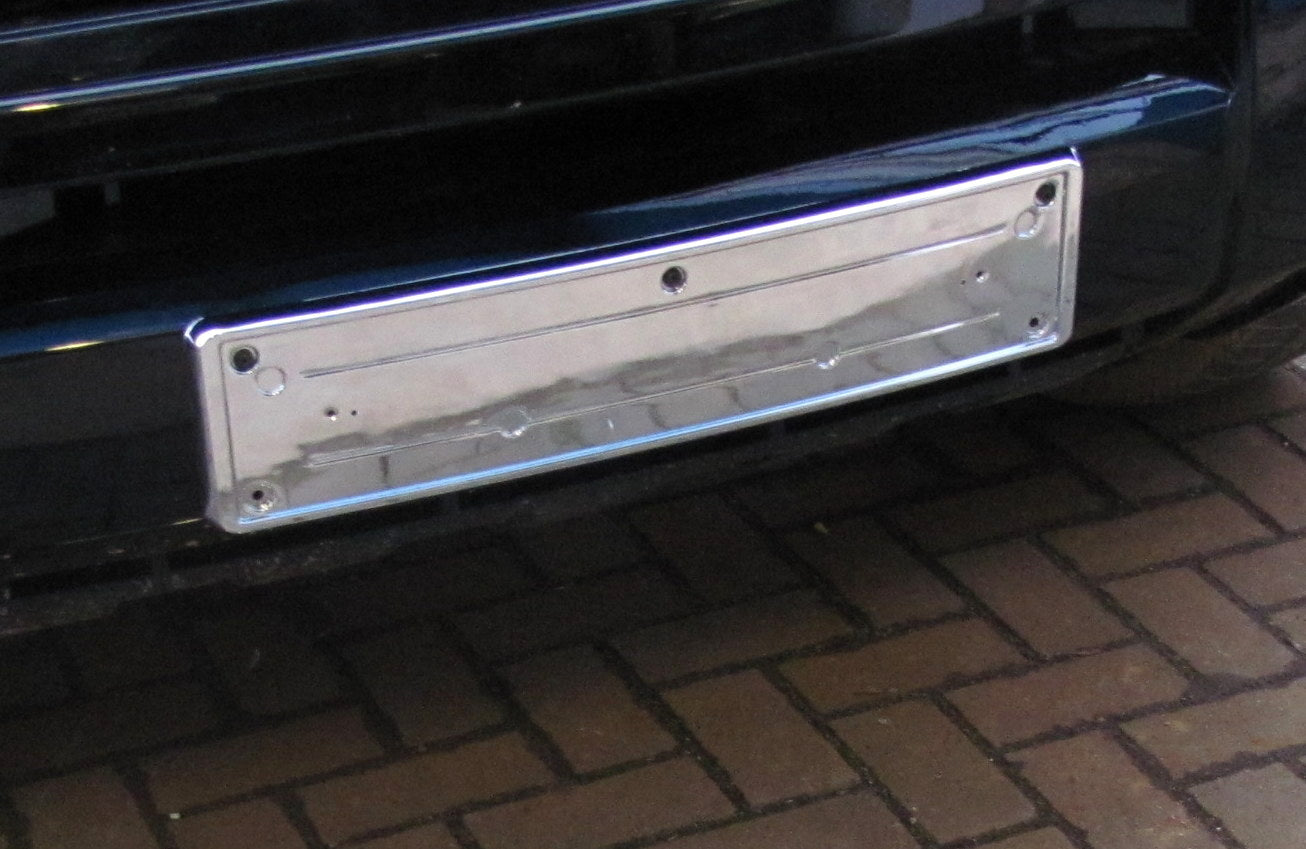 Front Number Plate Plinth - Chrome - for Land Rover Freelander 2