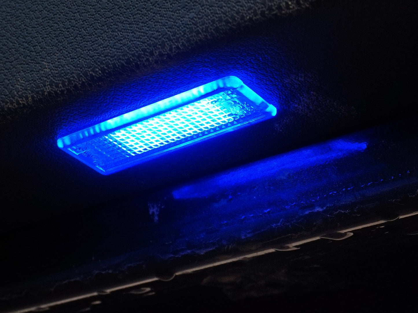 BLUE LED Door Card Interior welcome  lamp upgrade for Land Rover Freelander 2 (2pc)