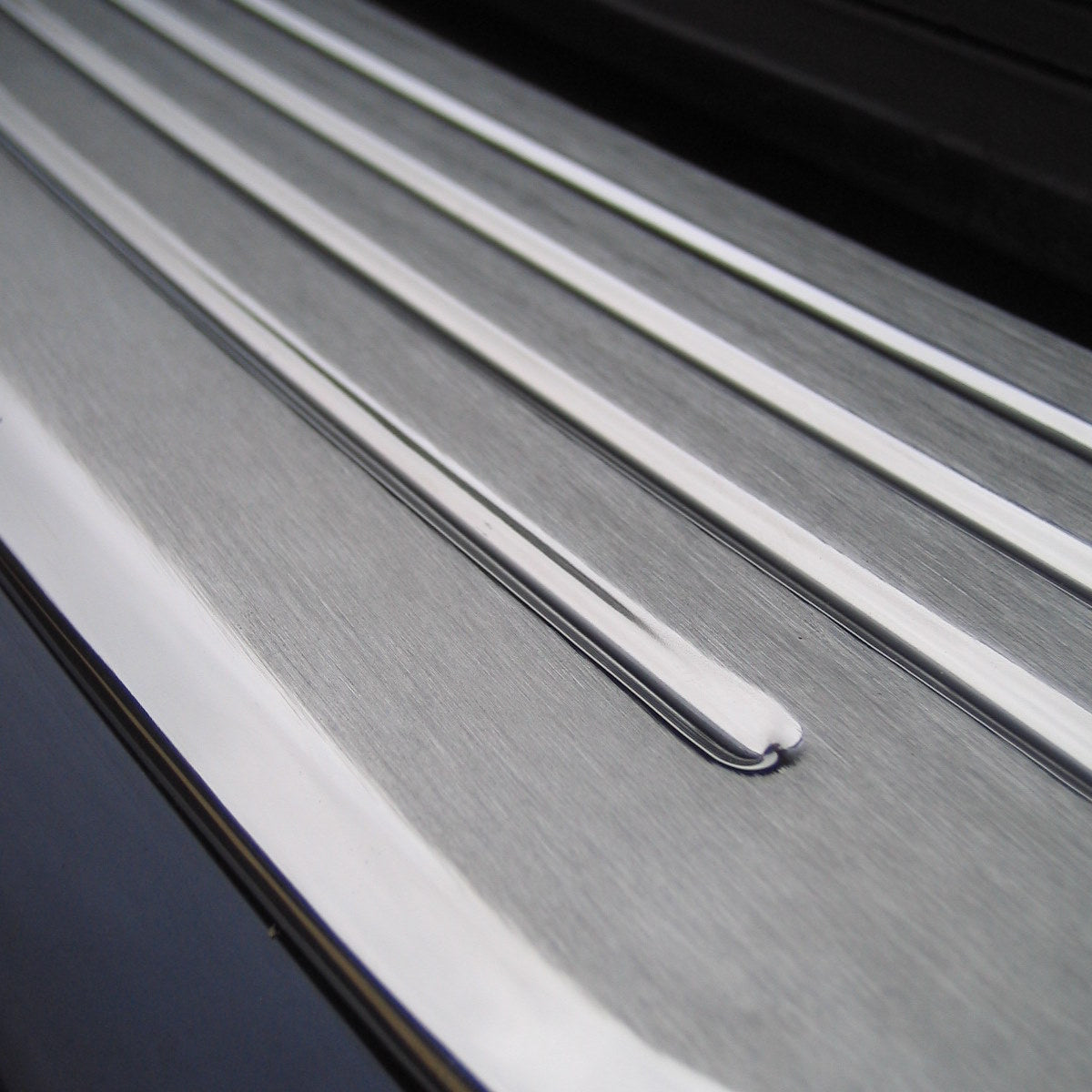 Rear Bumper Step Cover for Range Rover L322 - Brushed Stainless
