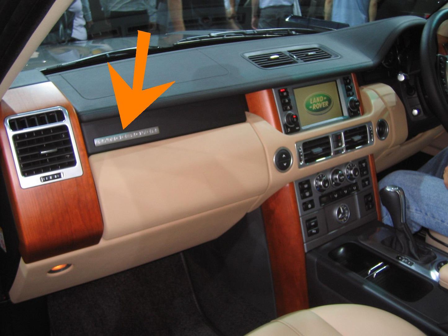Interior Dash Badge for Range Rover L322