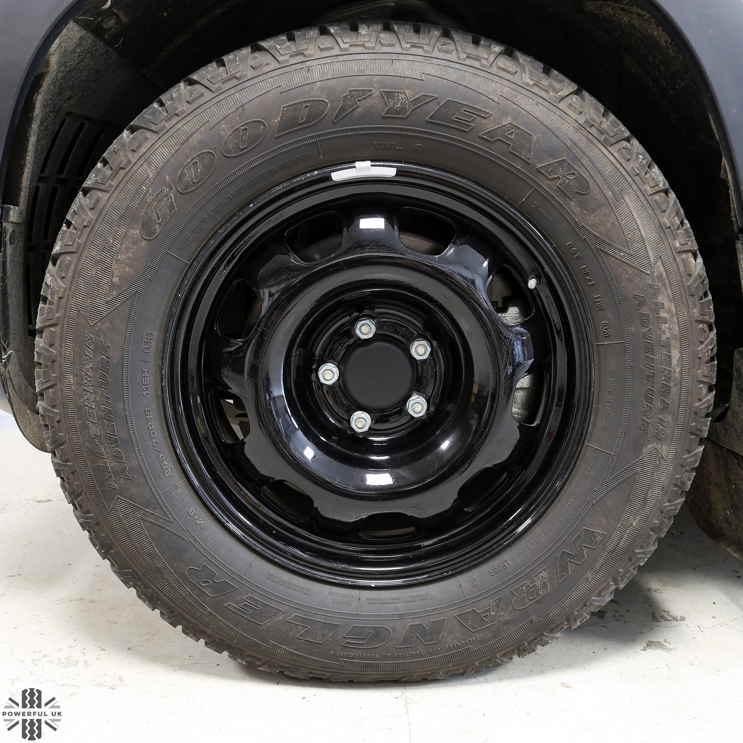 Steel Wheel Centre Cap - No Badge Type - 4 pcs - for Land Rover Defender L663