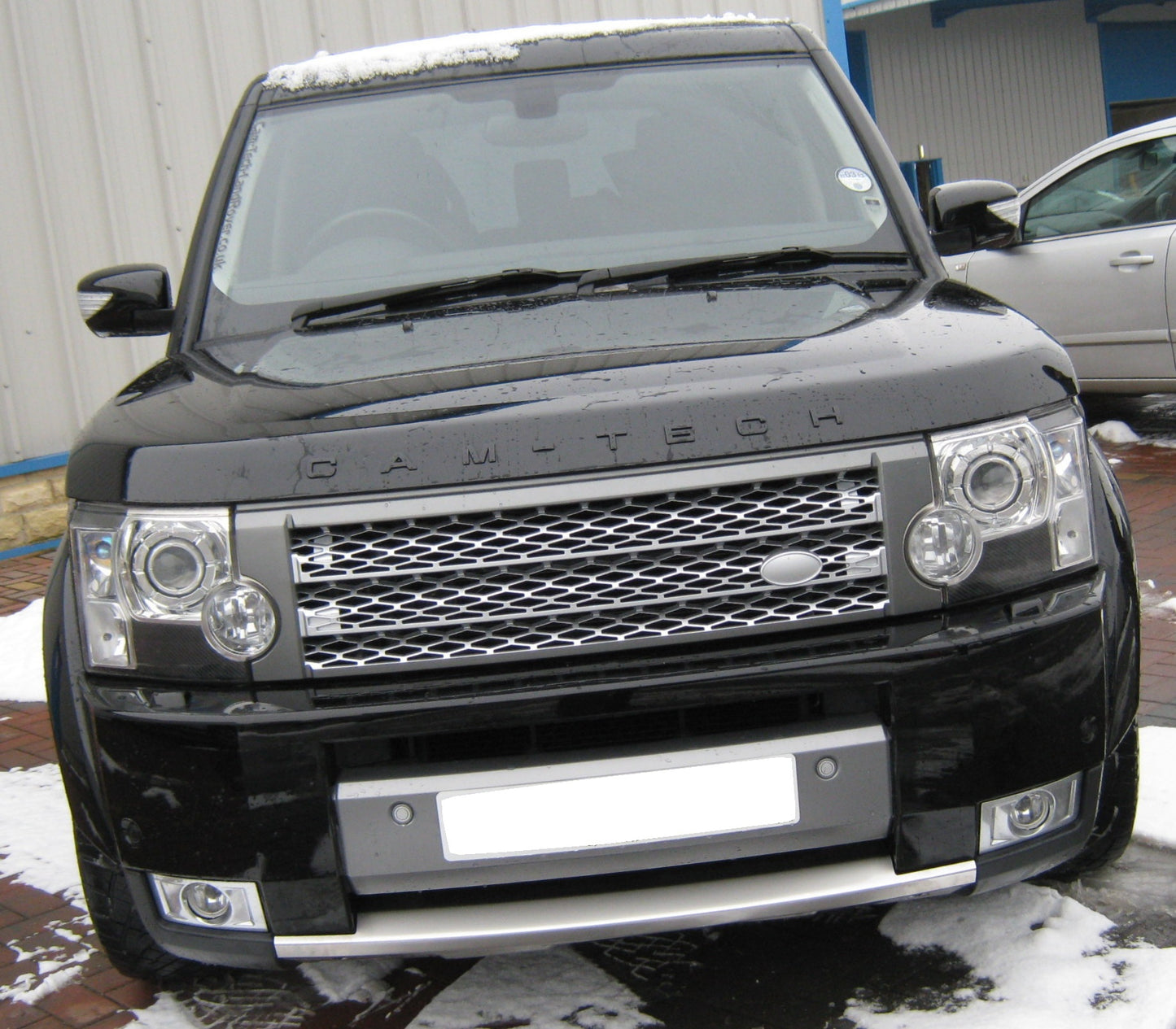 Supercharged Style Front Grille in Grey / Silver for Land Rover Discovery 3