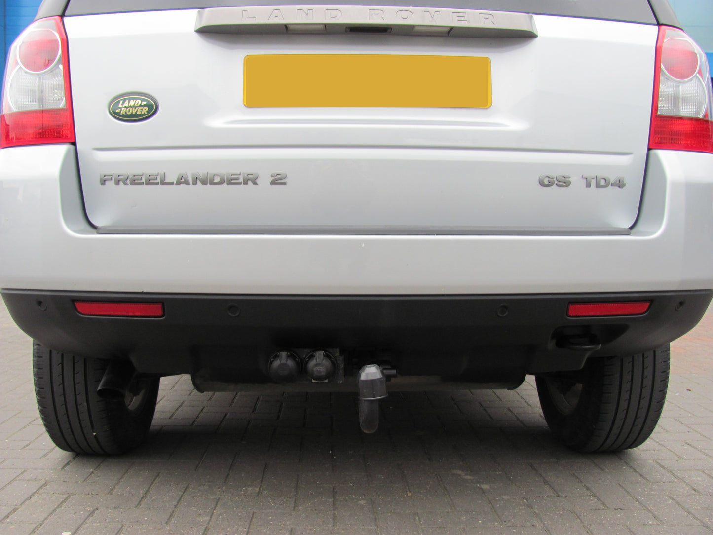 Rear Bumper Reflector for Land Rover Freelander 2 - Aftermarket  - RIGHT RH