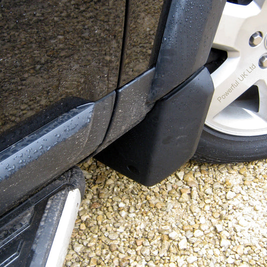 Aftermarket Mudflap kit - Front - for Land Rover Discovery 3 & 4