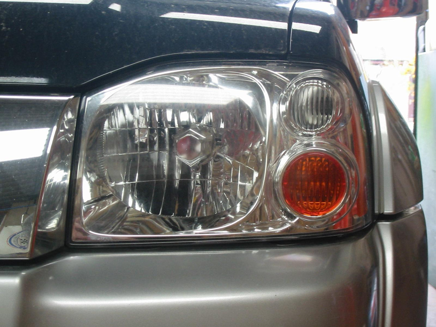 Headlight - Non Genuine - Manual Adjust - LH - for Nissan Navara D22