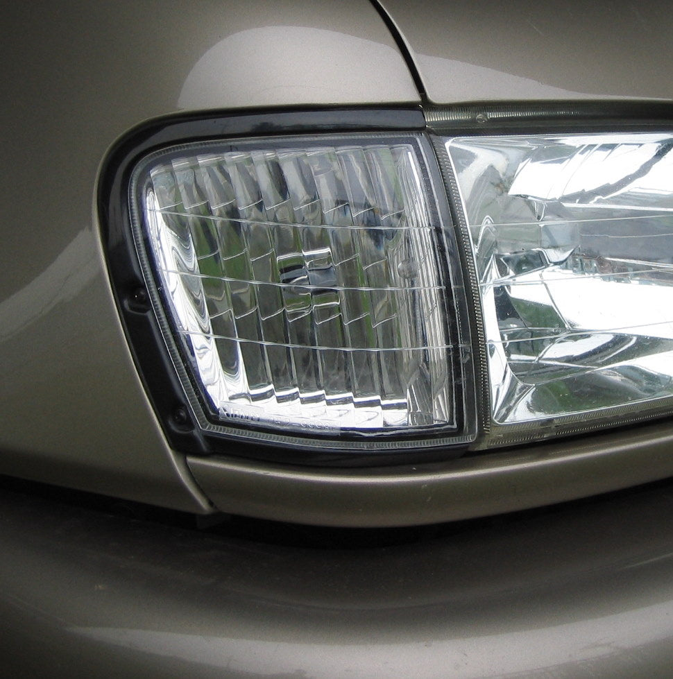 Clear Front Side Light Assembly - E Marked - RH for Isuzu TF / Vauxhall Brava